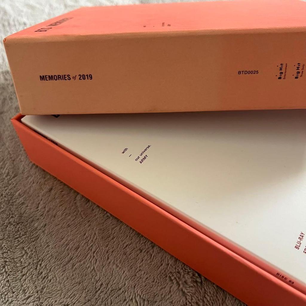 [USED] BTS MEMORIES of 2019 Blu-ray Price Reduced