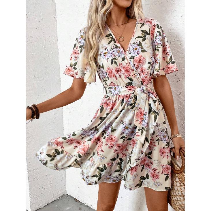 

Женское короткое весенне-летнее платье-футляр, сексуальное, модное, повседневное, для отдыха, с короткими рукавами, атласное, на подтяжках M белый