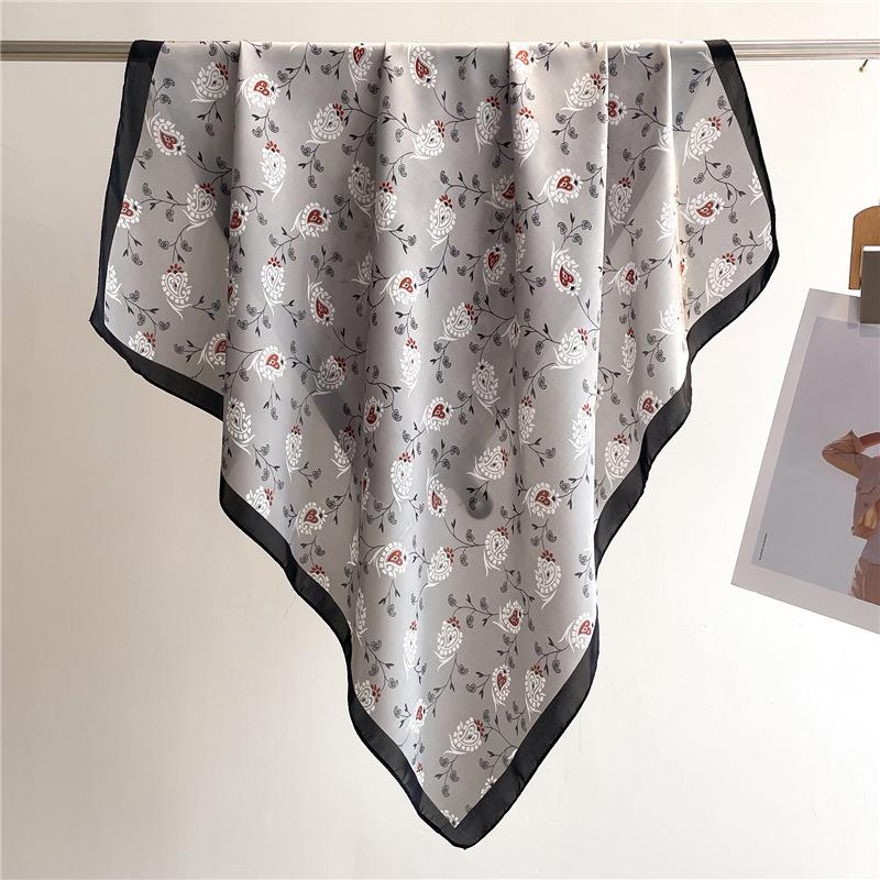 Luxury Brand Flower Print Square Scarf Women's Imitation Silk Scarf Casual Versatile Decoration Small Neck Scarf 70CMx70CM