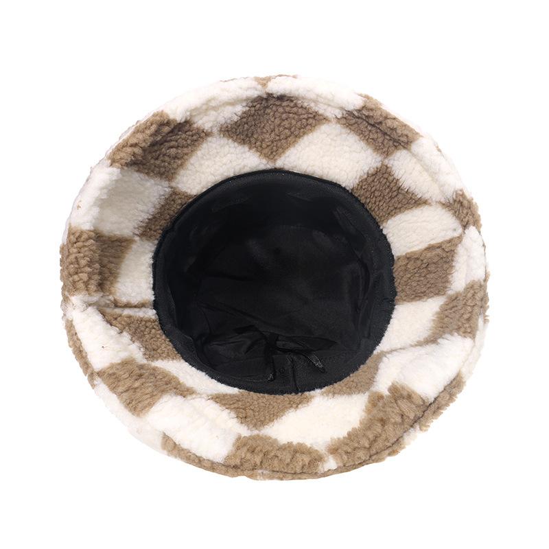 Spot 2025 autumn and winter Europe and America new warm geometric rhombus lattice bucket hat lamb wool pot hat foreign trade
