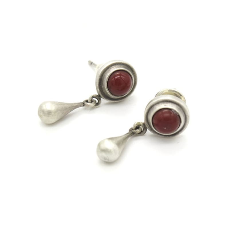 ODDCOLLET Tears earring (coral)