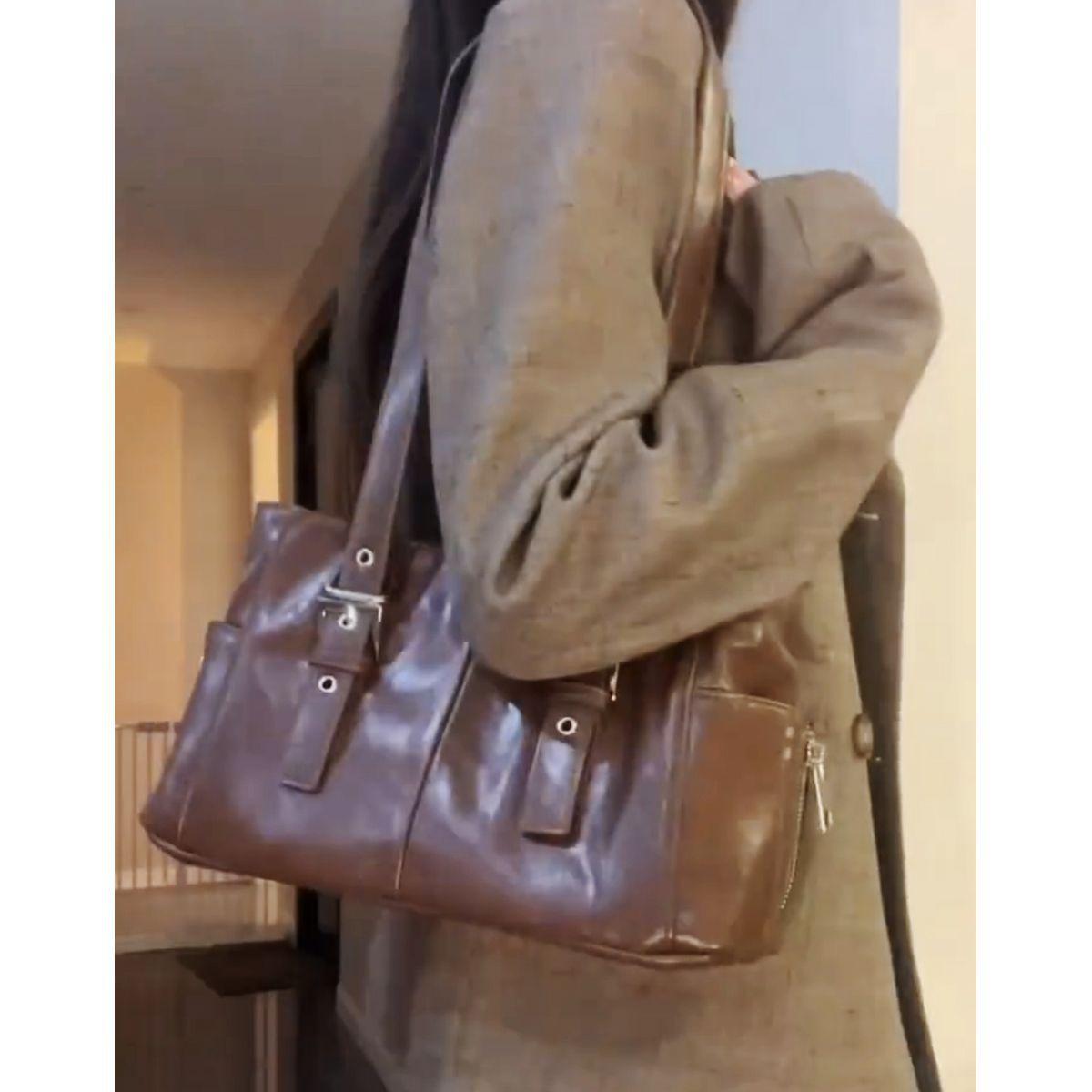 

Niche spring large-capacity single shoulder high-value women s bag style, portable commuter underarm bag