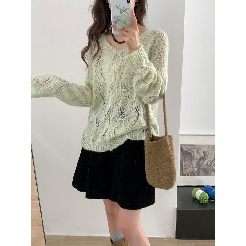 

Thin hollow knitted cardigan early autumn new loose soft waxy gentle wind sweet sweater jacket women one size fits all зелёный