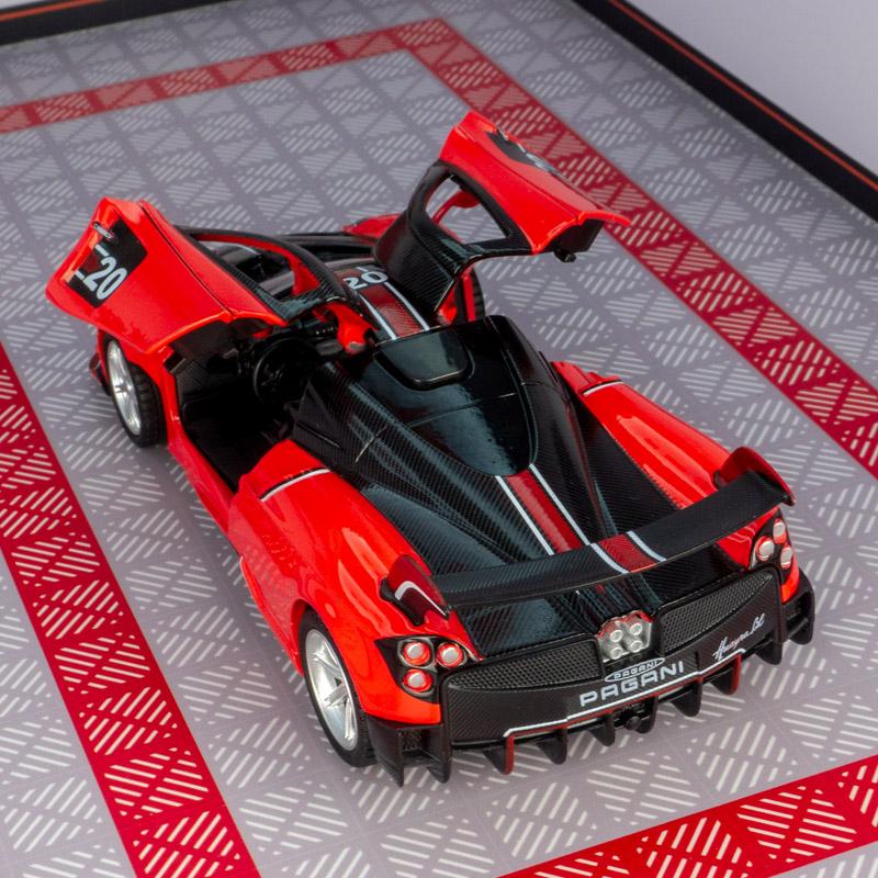 1/32 Simulation Pagani BC Alloy Supercar Model, Doors Can Be Opened with Sound and Light, Car Ornaments