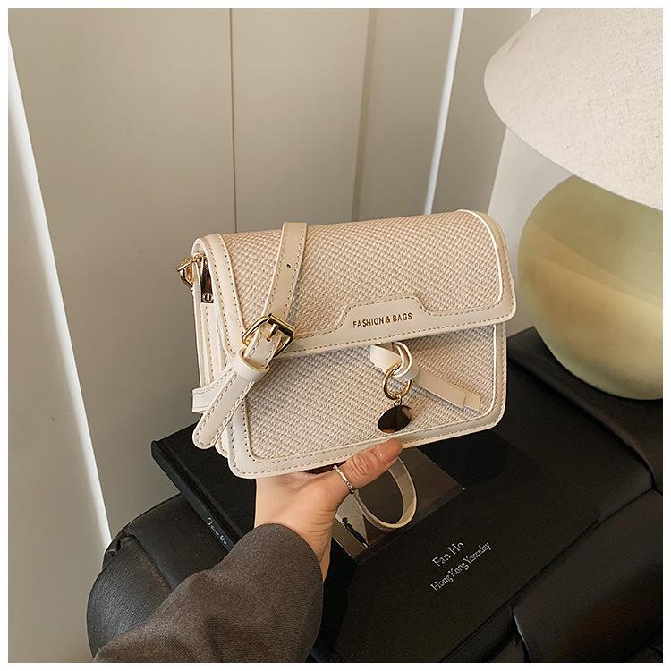 

Premium bag women s spring and summer new fashion niche shoulder oblique span bag women s portable shoulder bag белый