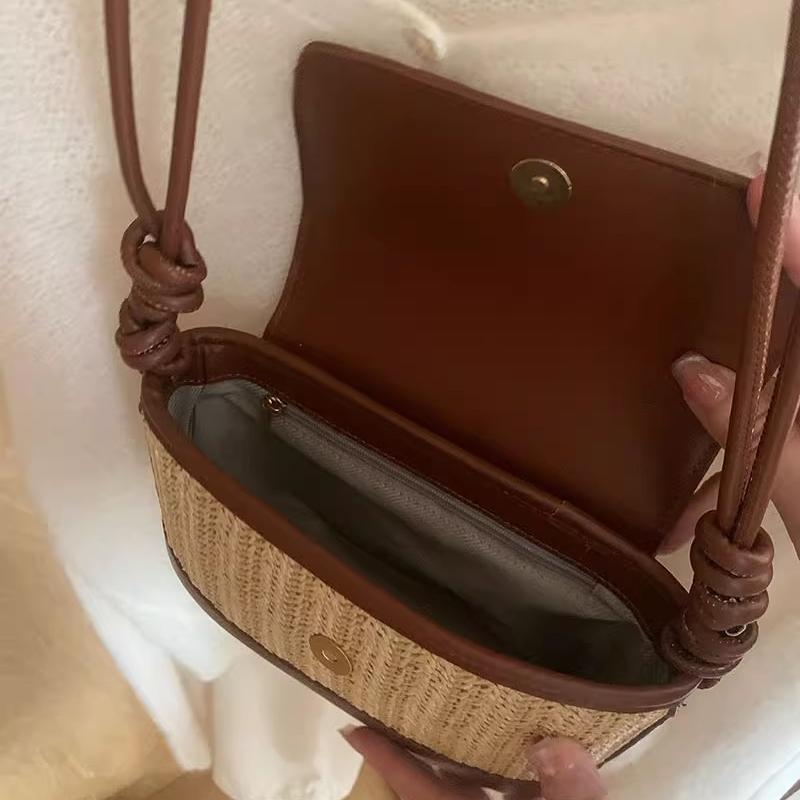 Summer New Grass Woven Handheld Bags Color Blocking Splicing Fashion Bucket Bags Leisure Versatile Crossbody Bags Shoulder Bags