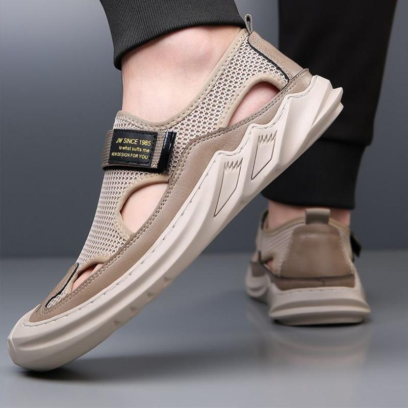 Brand Men's Mesh Sandals Light Breathable Closed Toe Sandals Summer Outdoor Wading Camping Casual Sandal Shoes for Men Sandalias