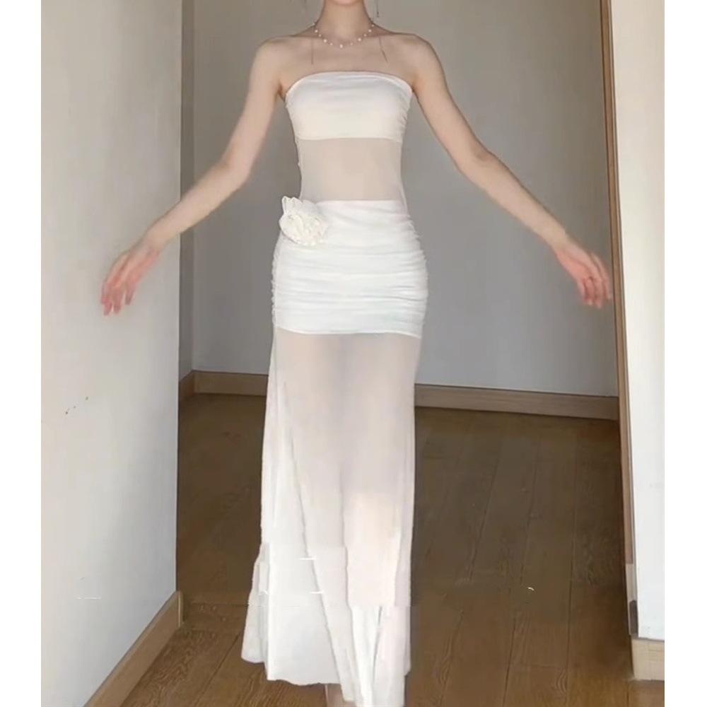 French Pure Desire Temperament Perspective White Mesh Flower Tube Top Dress Women's Seaside Vacation Temperament Hip-wrapped Dress