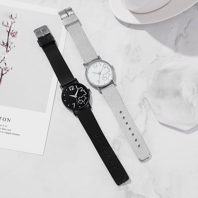 1PC Women's Fashion Simple Heart-shaped Watch Strap Pin Buckle Women's Clock Quartz Watch