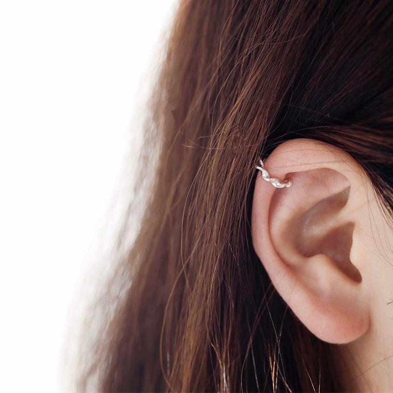 LT-EZ82 S925 Sterling Silver Stud Earrings Simple Twist Ear Clips Korean Version of Ear Piercing Ear Buckles