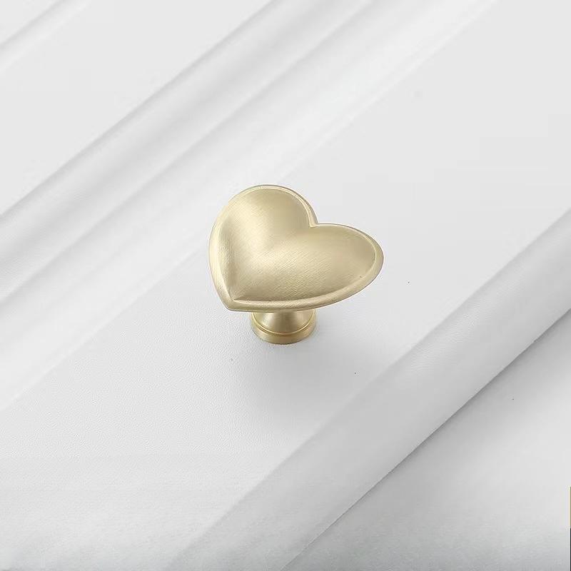 Creative Heart-shaped Handle, Modern Simplicity, Chrome Brushed, Drawer, Single Hole, High-end, Solid Wardrobe Handle