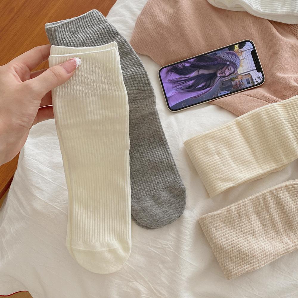 Stacked socks women's autumn and winter solid color mid-tube cotton socks Korean version ins trendy simple and versatile stockings