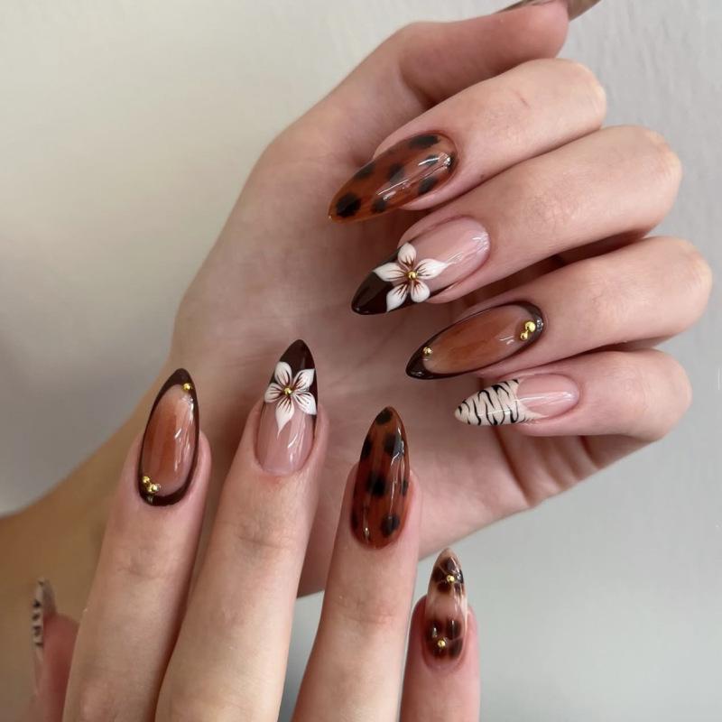 French Red Press-on Nails: Zebra, Flower, Tortoiseshell & Leopard Prints - Hot Selling Nail Tips