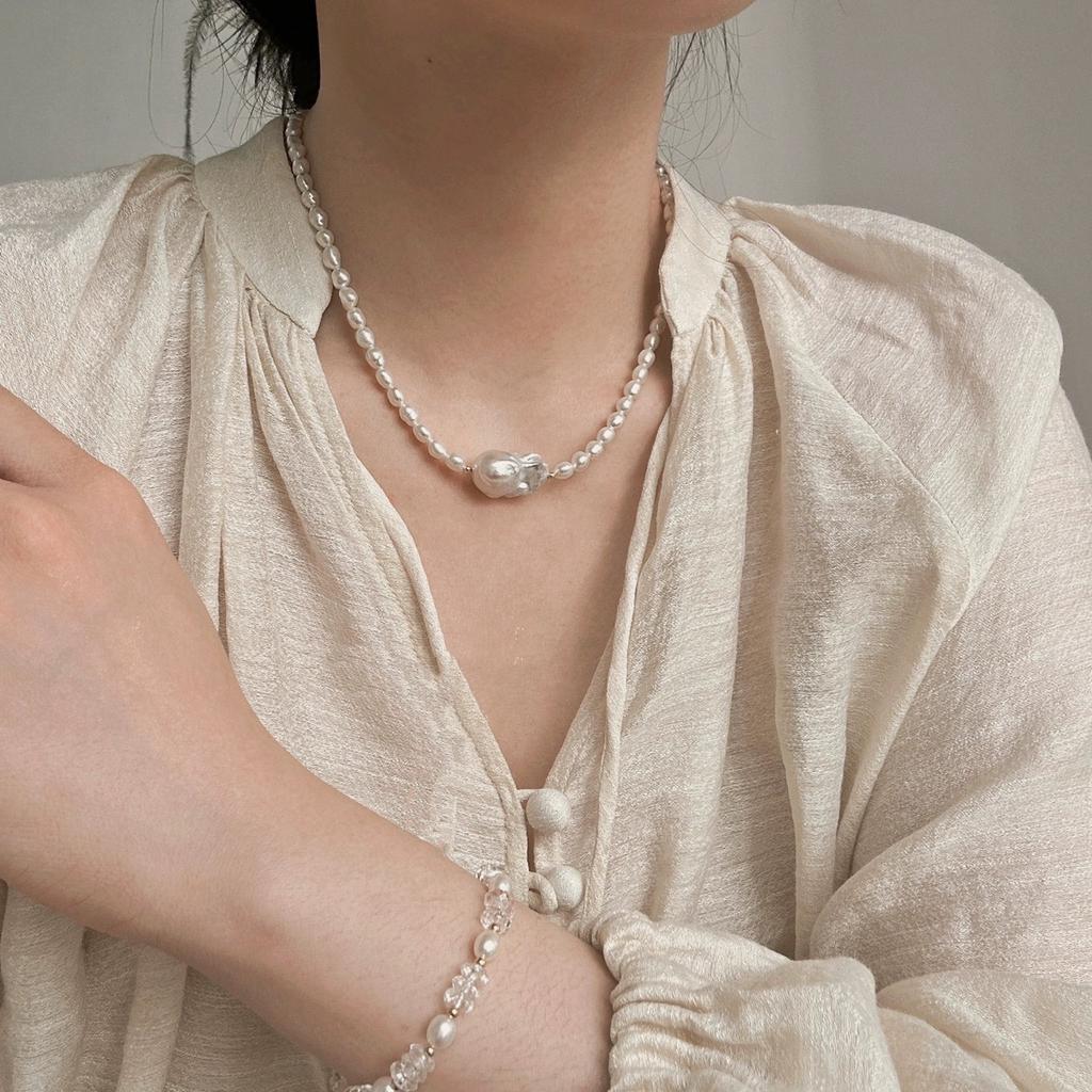 Titanium Steel Rice Grain Freshwater Pearl Special-Shaped Big Baroque Pearl Necklace French Retro Elegant Fashion Collarbone Chain Women