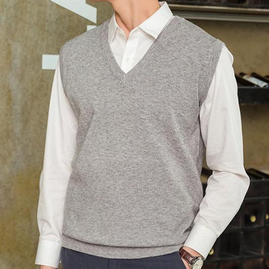 Sleeveless Loose Warm Sweater Vest Men Solid Color V-neck Pullover Waistcoat for Daily Wear