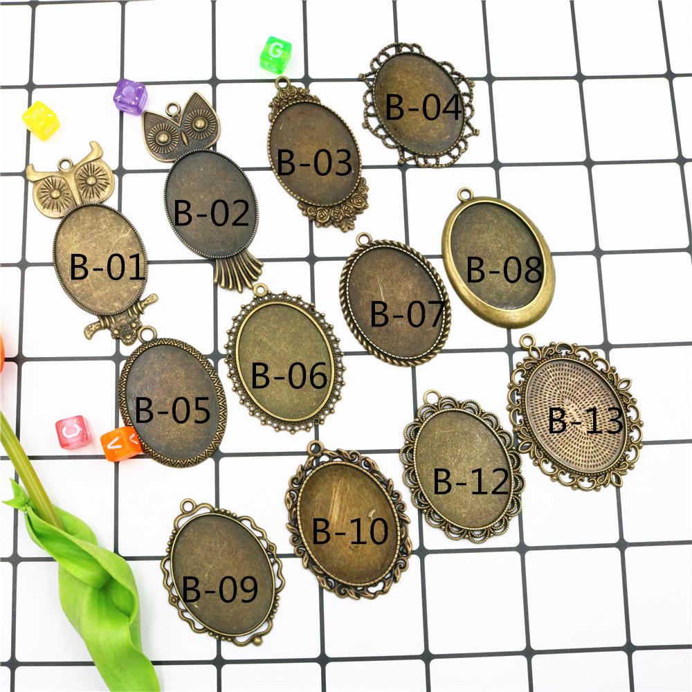 30x40mm Oval Retro Time Gem Alloy Pendant Tray for DIY Necklace Embroidery Model 26 (50 pcs)