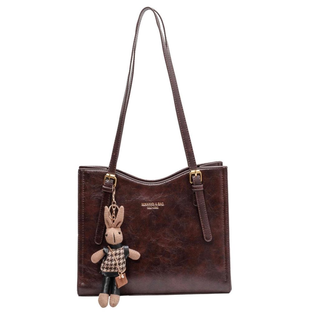 

Women Vintage Shoulder Bag with Pendant Retro Tote Handbag PU Leather Fashion Shoulder Bag Ladies Travel Handbag коричневый