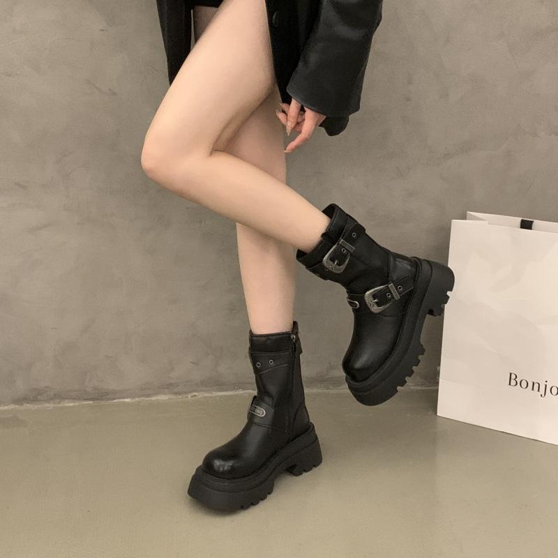 Spot Black Martin Boots Women's 2025 New Women's Shoes British Style Popular Autumn Platform Maillard Short Boots Women