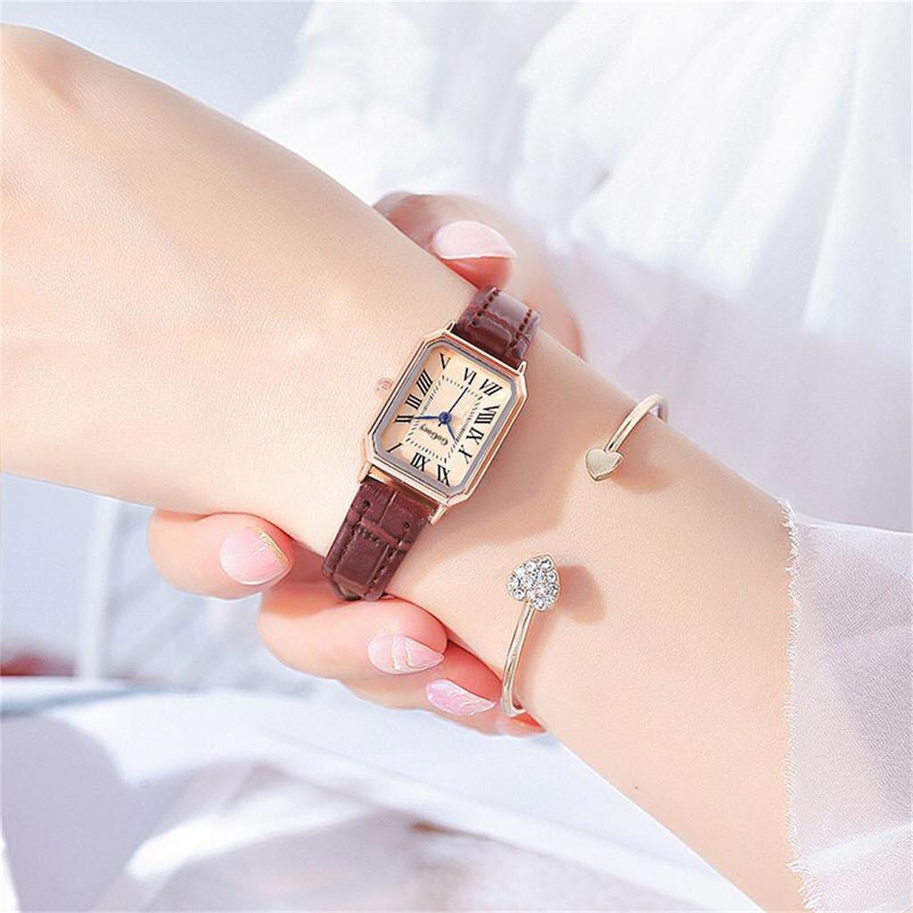 Women Fashion Leather Watch
