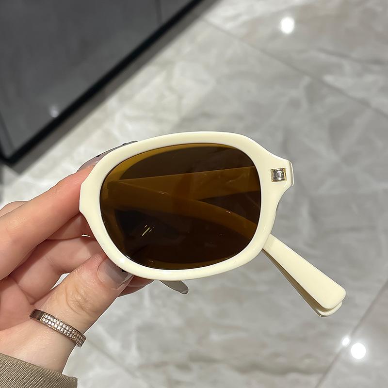 New Folding Small Frame Oval Sunglasses Women Designer Fashion Sun Glasses Men Driving Eyewear Oculos De Sol For Female