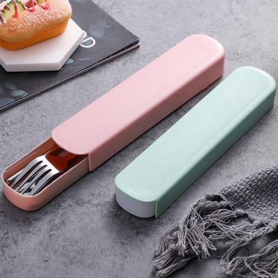 Tacâmuri de masă – Seturi de tacâmuri