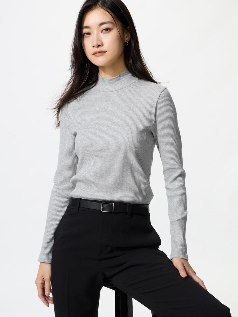 Uniqlo Lip High Neck T  Long Sleeve 
