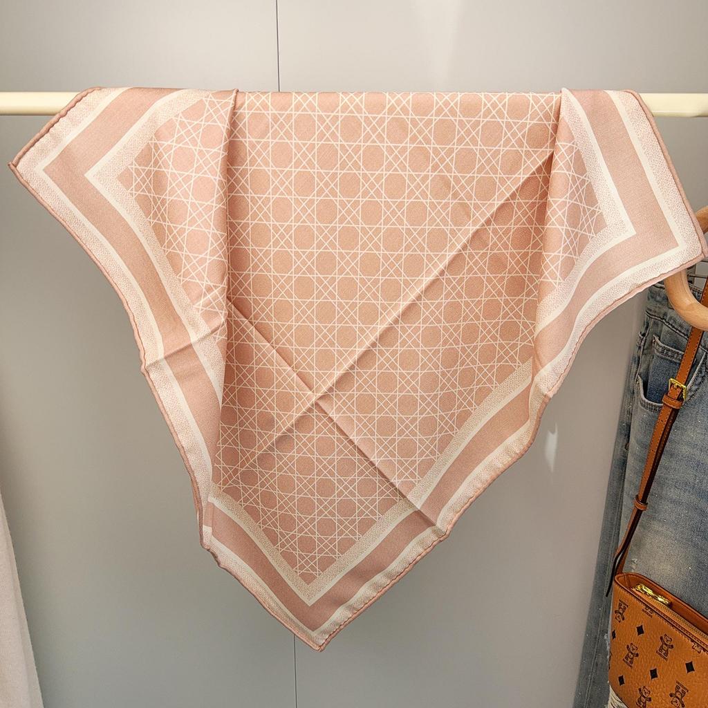 Fashionable Mulberry Silk Scarf - 70x70CM Square Autumn/Winter Head or Neck Scarf