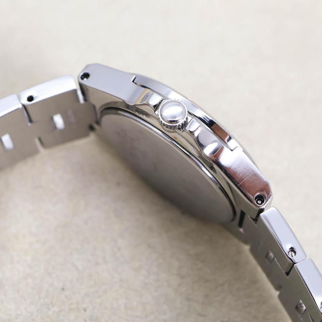 [USED] Working SEIKO Lukia Watch, Red, Women's, Date, 1901