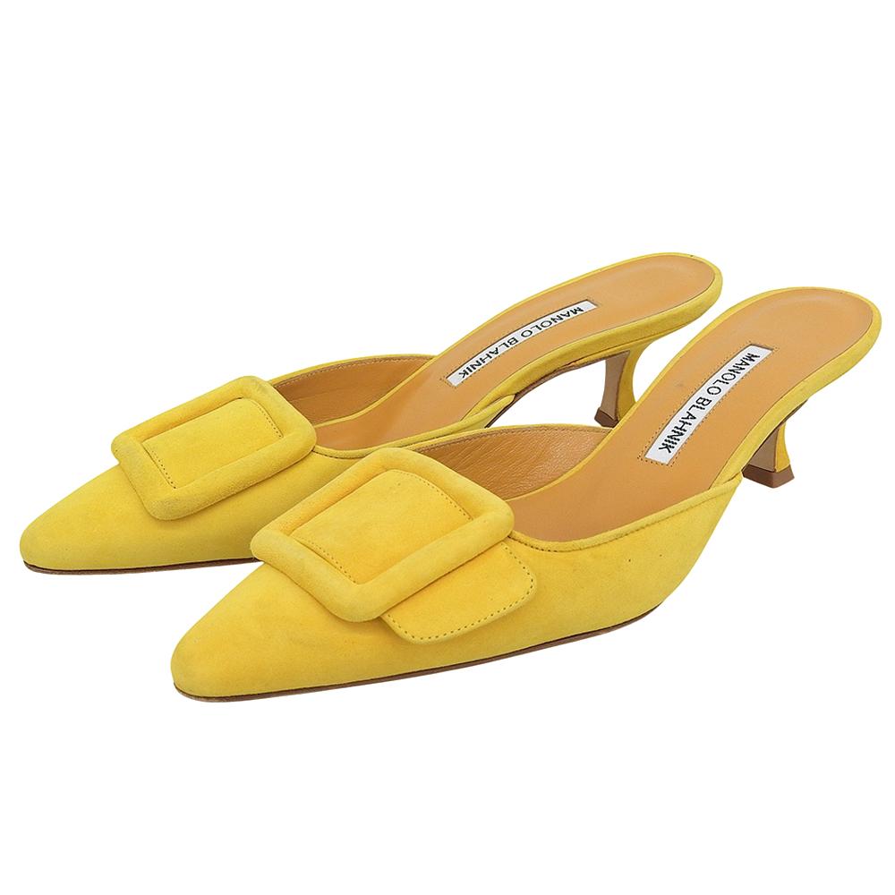 MANOLO BLAHNIK Women's Suede Mules, Yellow, Size 36 1/2 shoes 36 1/2 yellowUsed