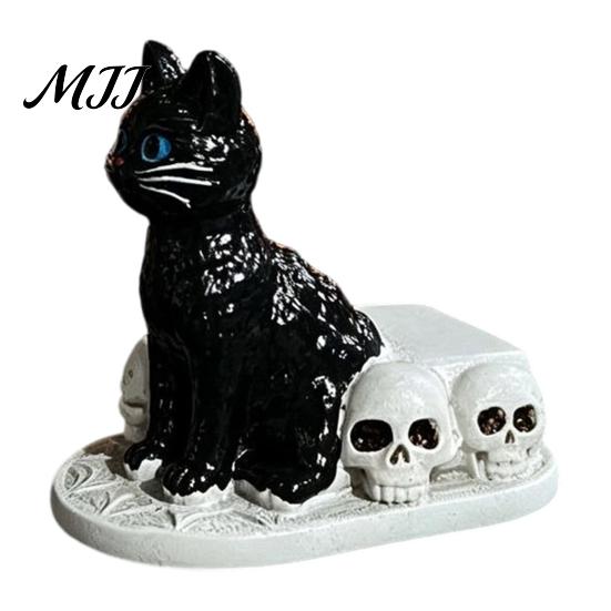 Collectible Resin Pet Sculpture Halloween Dog/Cat Skull Figurine, Gothic Animal Statue Party Atmosphere Decor for Desk Fireplace, Spooky Home Tabletop