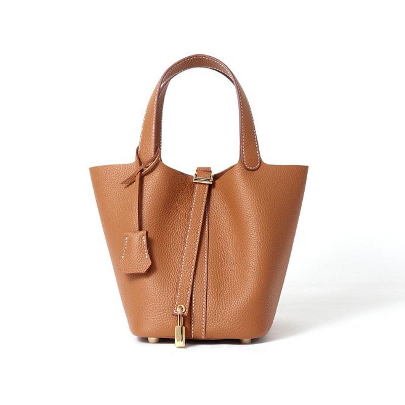 Women's Genuine Leather Bucket Bag Korean Niche Large Capacity Women's Bag High-end Feel Hot-selling Commuter Handbag