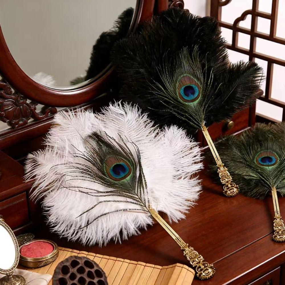 Danshandfans in Chinese Stijl Draagbare Cosplay Props Waaijer Struisvogelveer Waaijer Dames Dans Props