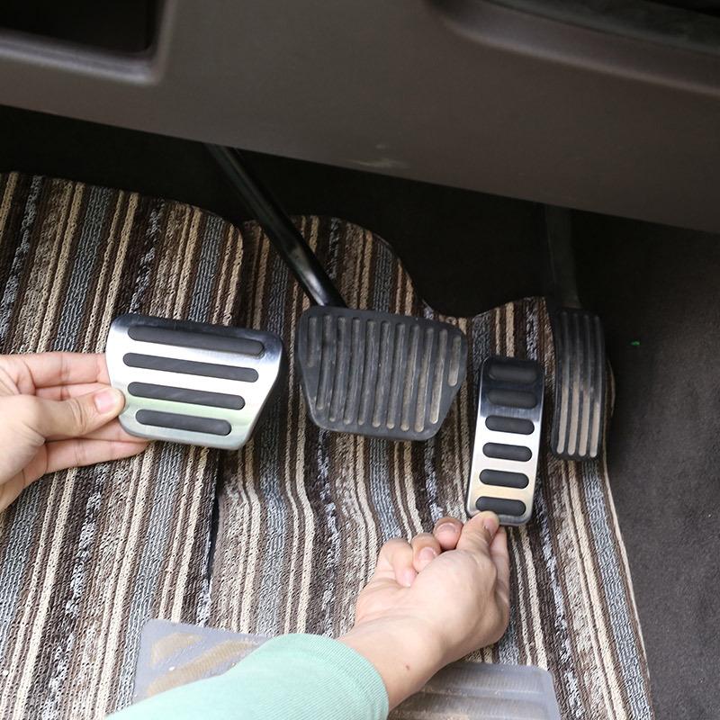 For Land Rover Defender 90 110 - Stainless steel No Drill Anti-slip Fuel Brake Steel Pads Pedals Cover Car Accessories