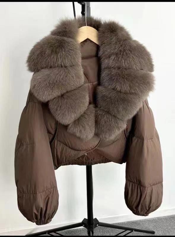 Big fox fur collar new high-end fur white duck down foreign gas down jacket high waist short coat
