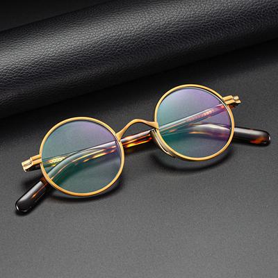 Brillen & Accessoires – Lese- & Computerbrillen
