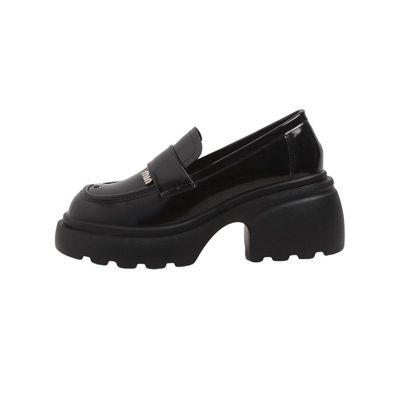 

Версия из коровьей кожи минимальная натуральная кожа туфли на платформе женские 2025 новые универсальные увеличивающие рост маленькие кожаные туфли женские туфли Хуэйчжоу 34