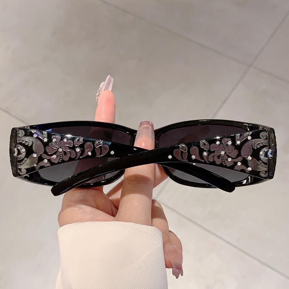 Korean Styles Cat Eye Sun Glasses PC Shades Eyewear Luxury Rhinestones Sunglasses  Photography
