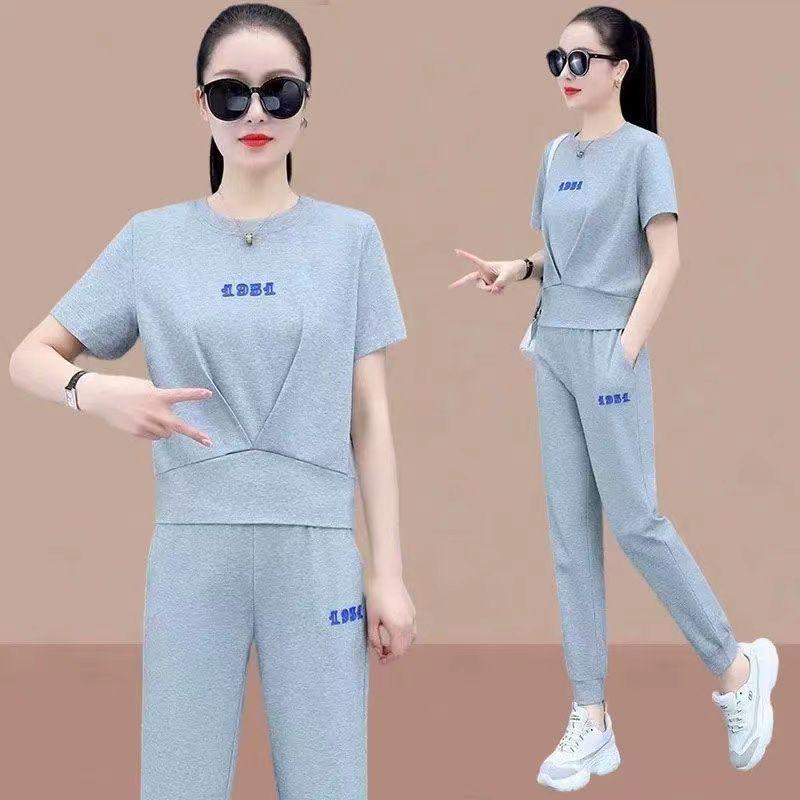 

Women s Summer 2025 Two-Piece Set: Short Sleeve Loose Casual Sweatshirt L [Recommended for 100-110 lbs]