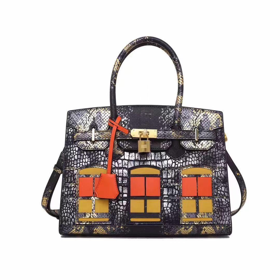 

Модная женская сумка большой вместимости 2025: Универсальная сумка-ведро на плечо и через плечо в новых цветах 30x13x22 cm чёрный