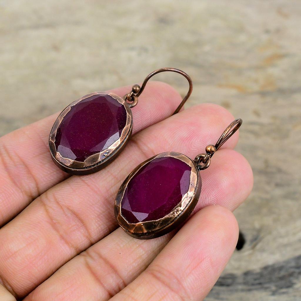 Facettierter Kaschmir-Rubin Ohrring Elektrogeformte Kupferohrringe Damenohrring Edelstein Kupferschmuck Handgefertigt Einzigartiger Stil Ohrring Geschenke für Sie