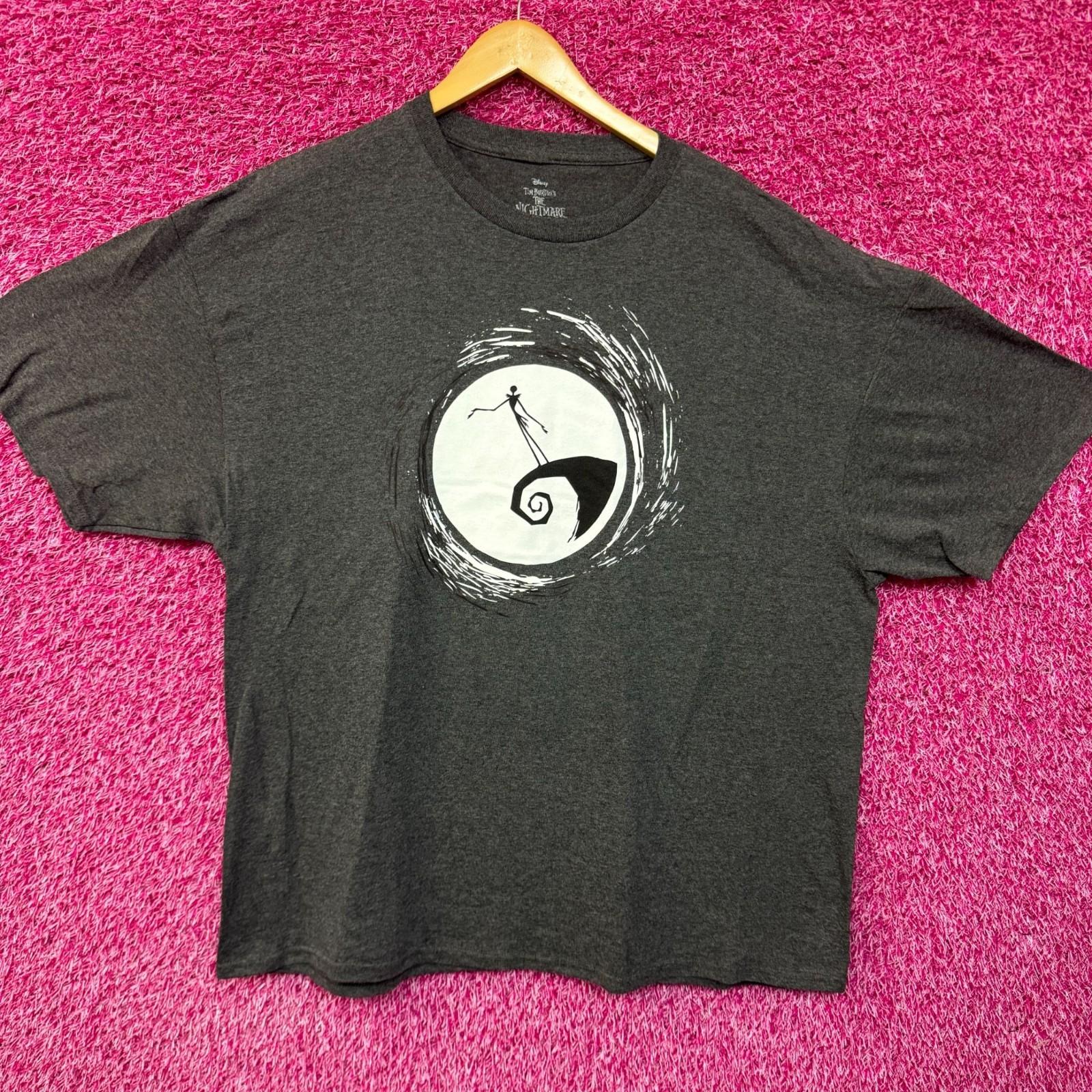 Nightmare Before Christmas Spiral Hill T-shirt M