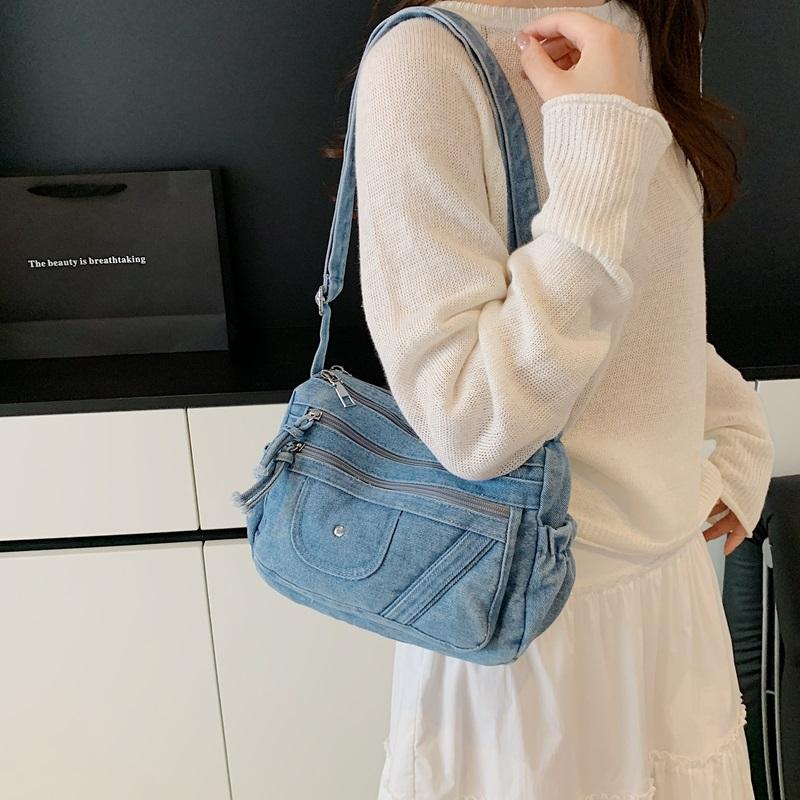 Crossbody Bag Women's Vintage Denim Bag Large Capacity Lightweight Shoulder Bag