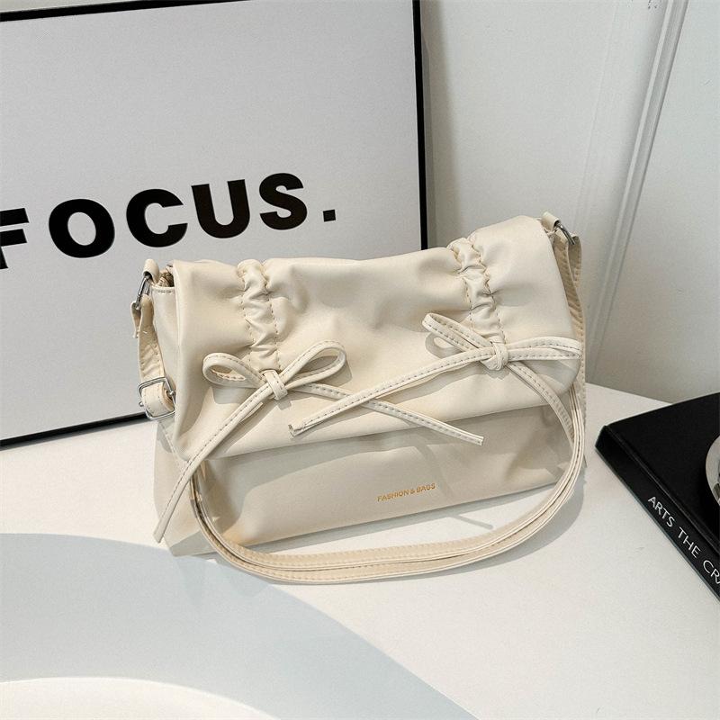 Casual soft-sided tote bag 2025 new summer large-capacity messenger bag fashionable bow commuter shoulder bag