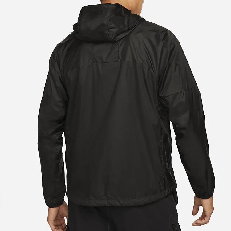 Nike ACG Jackets Men's Black Hooded Moderate Other DB0979-013