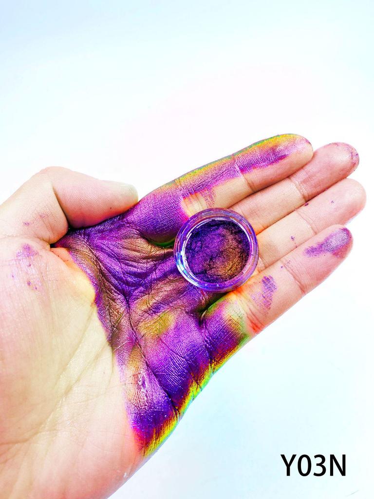 Chameleon Highlighter & Nail Art Magic Mirror Powder