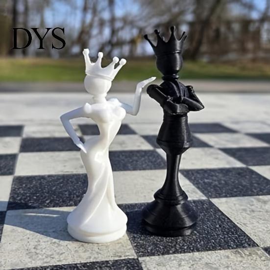 Modern Sculpture 2 Pcs Chess King And Queen Statue, 3D Printed Abstract Pieces Figure, Piece for Living Room, Bookshelf, Office Cabinet Desk Decor