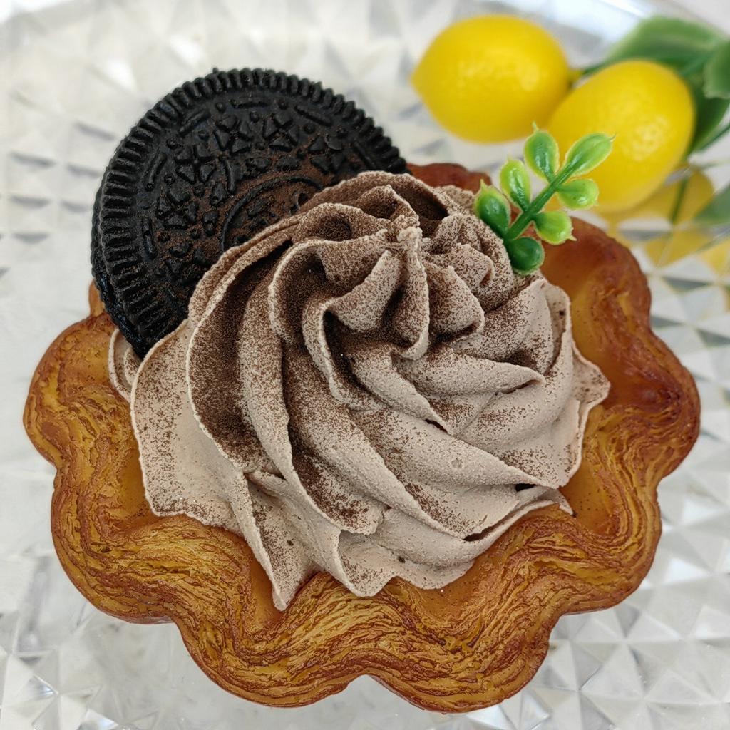 Simulation French Sunflower Egg Tart Model Fake Cake Artifical Fruit Cream Egg Tart Bakery Display Samples Desserts Ornaments