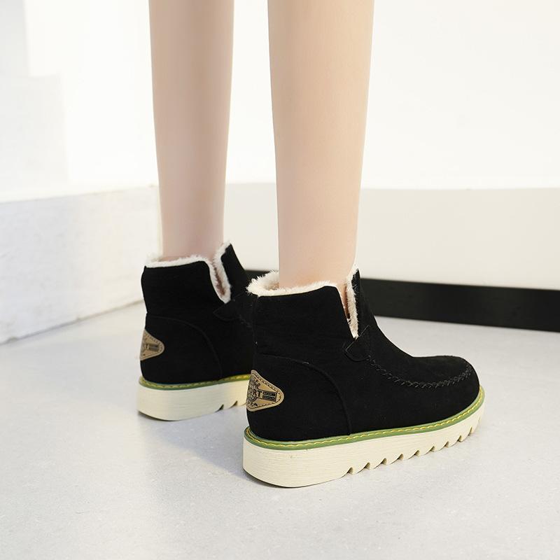 Autumn and winter new fashion velvet thickened European beautiful women's snow boots medium boots