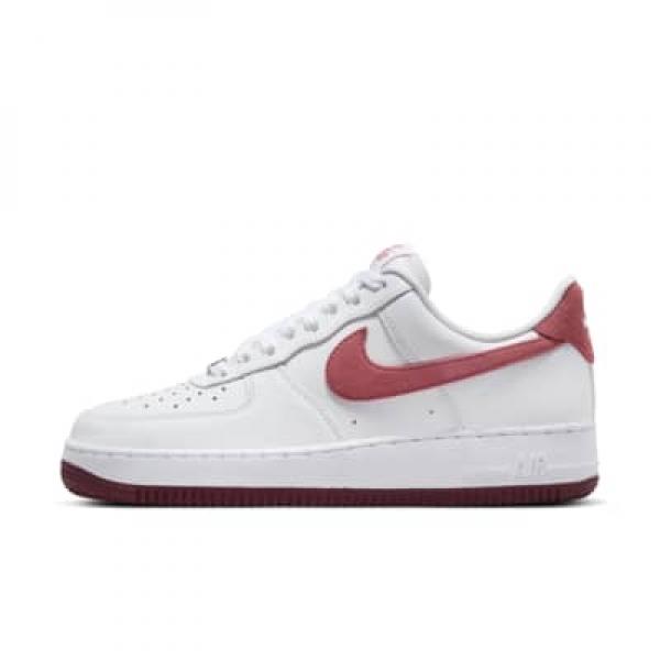 

Женские кроссовки Nike Air Force 1 07 FQ7626-100