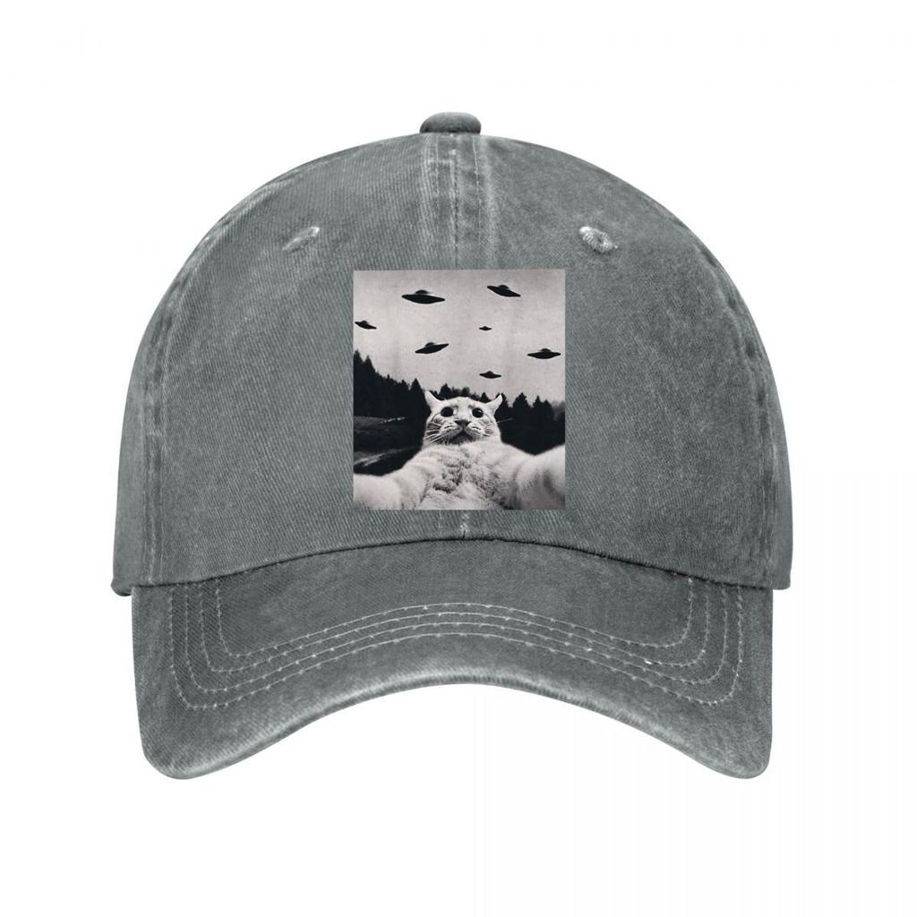 Funny Cat UFO Vintage Black White Wall Art Washed Baseball Cap Outdoor For Womens Unisex FeUnisex